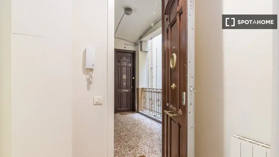 Flat with terrace to rent in Eixample, imagen 10