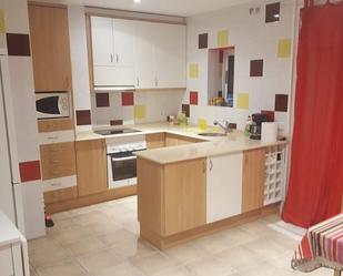 Kitchen of Flat to rent in Cambrils