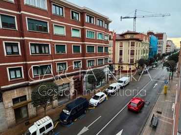 Pis amb ascensor en venda a Avenida de Portugal 18