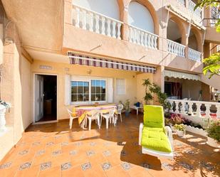 Terrassa de Apartament en venda en Torrevieja amb Jardí privat, Terrassa i Moblat