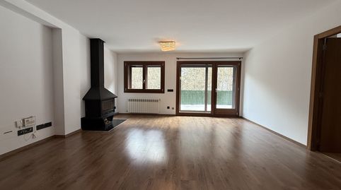 Foto 4 de Piso en venta en General 4, Edifici Pirineus, Arinsal - Erts, La Massana