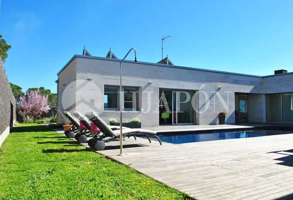 Terraza de Casa o chalet en venta en Vallromanes con Aire acondicionado, Jardín privado y Parquet