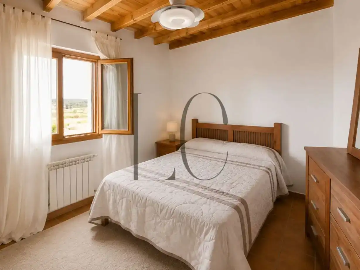 Habitación de Piso en venta en La Tala con Jardín privado, Trastero y Amueblado