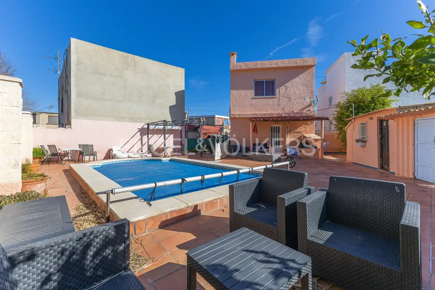 Exterior view of Houses for sale in Gandia  with Heating, Private garden and Balcony