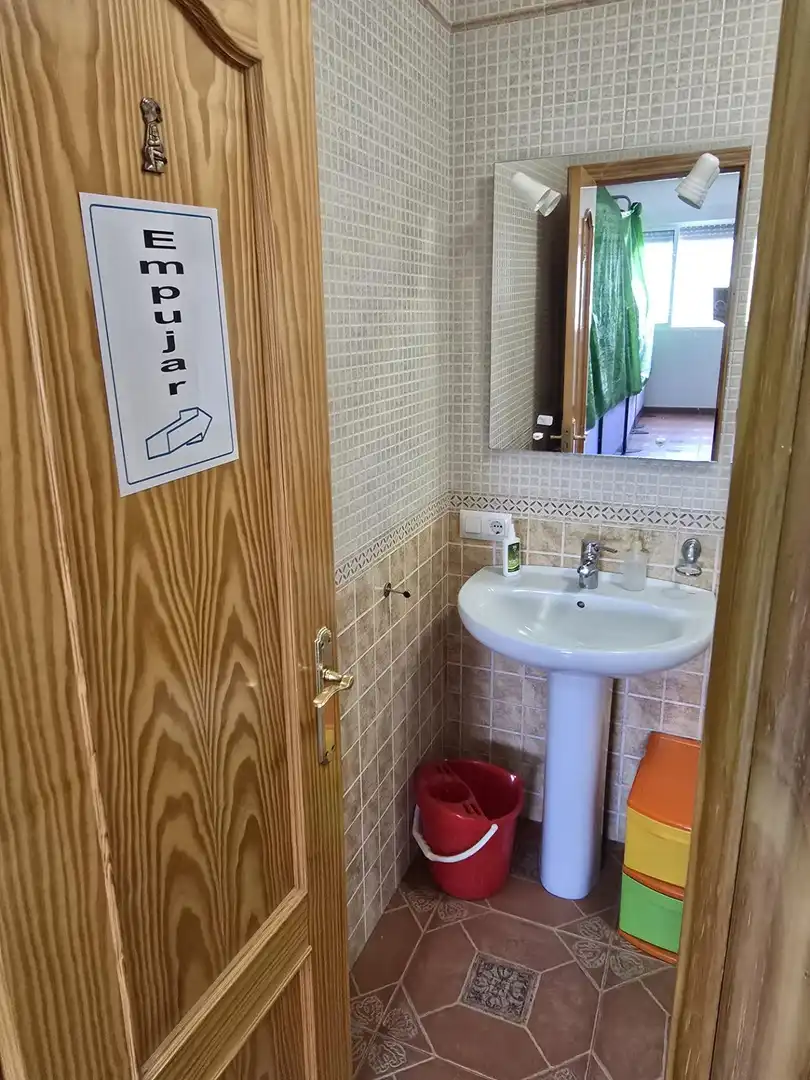 Bany de Casa o xalet en venda en Los Barrios