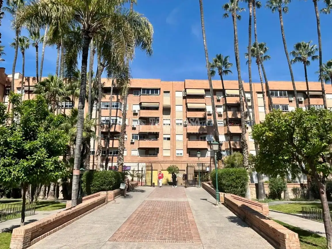 Vista exterior de Piso en venta en Murcia con Terraza