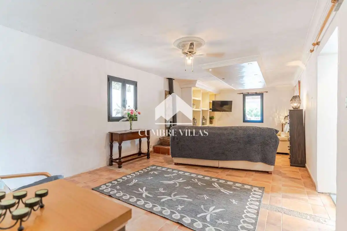 Wohnzimmer von Country house zum Verkauf in Torrenueva Costa mit Privatgarten, Terrasse und Abstellraum