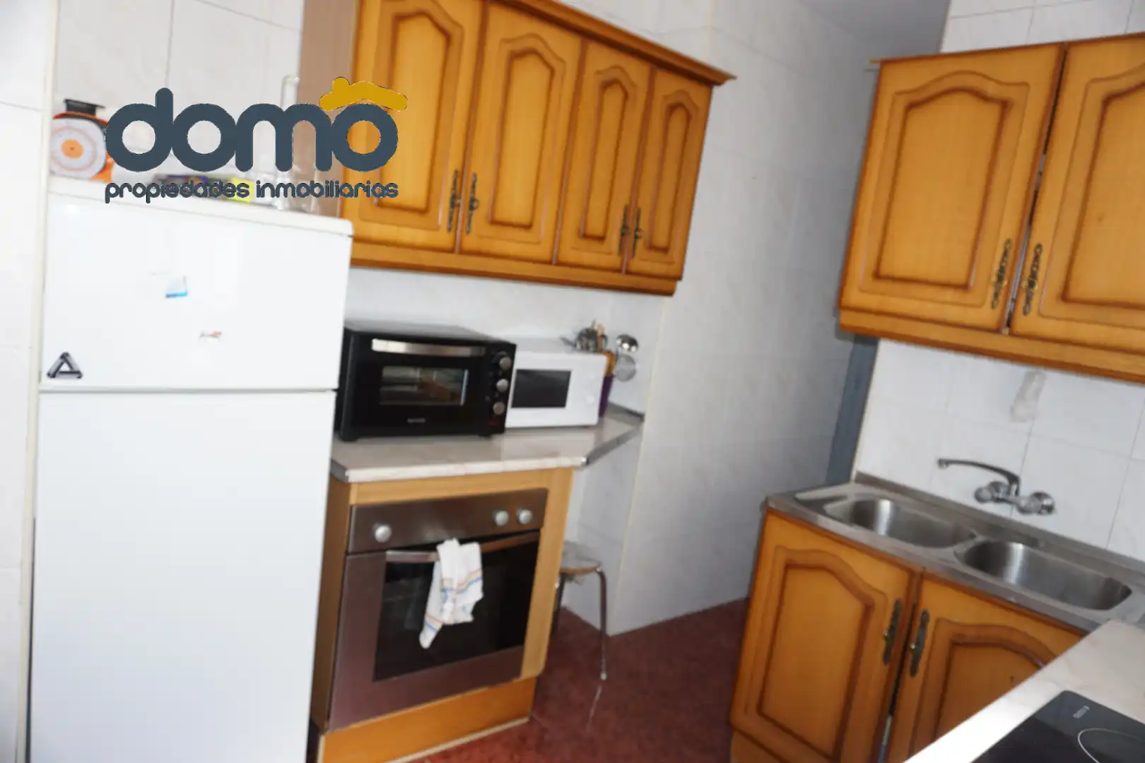 Cocina de Piso en venta en Granada con Calefacción, Amueblado y Horno