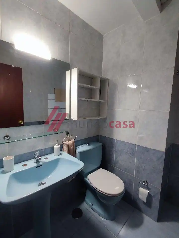 Badezimmer von Wohnung zur Miete in Ferrol mit Terrasse und Möbliert