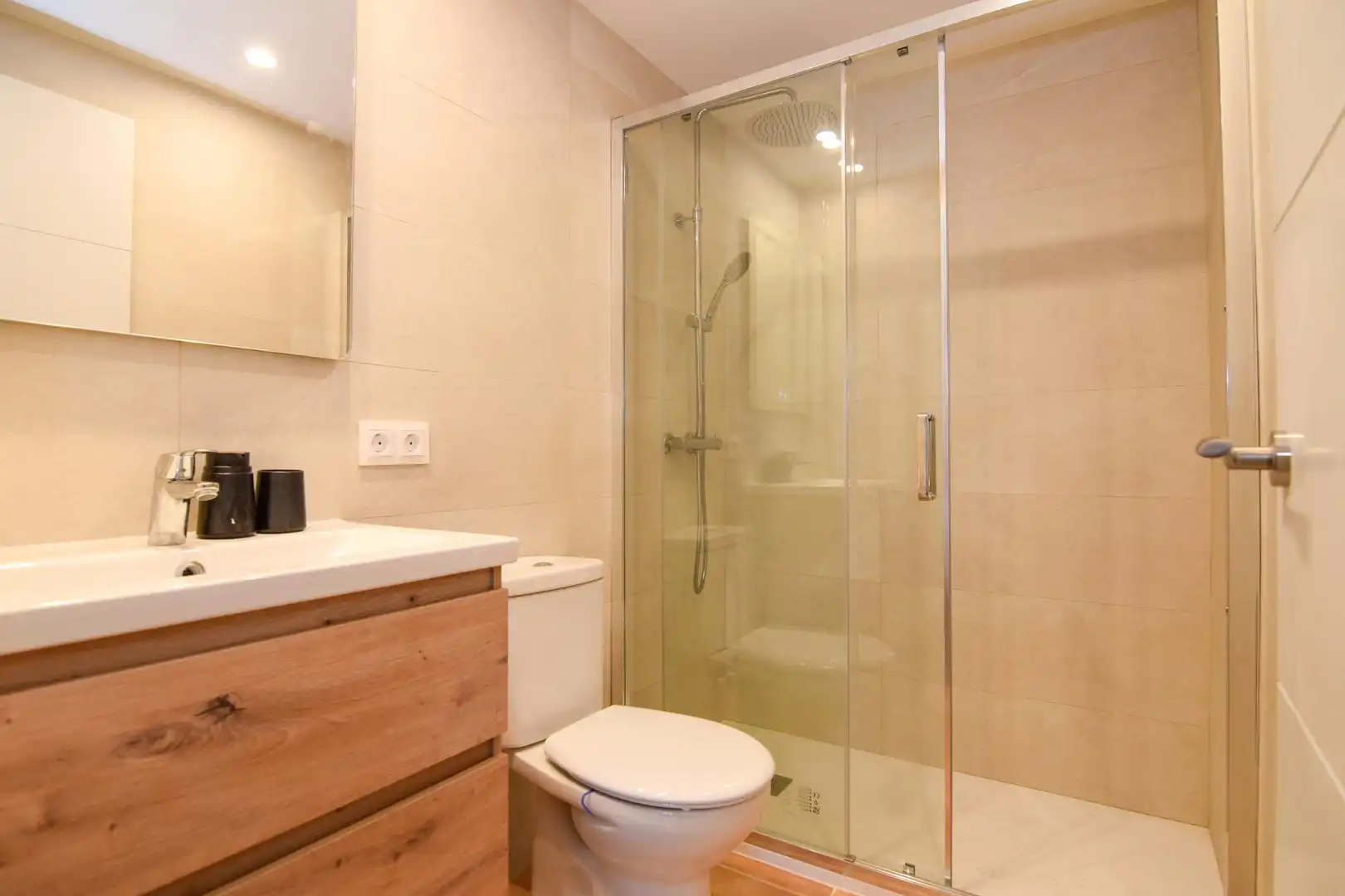 Badezimmer von Wohnung zum Verkauf in Artà mit Klimaanlage, Heizung und Terrasse