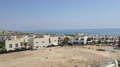 Foto 2 de Casa adosada en venta en Cabo Cervera, Torrevieja