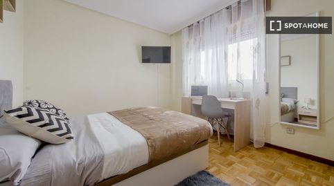 Foto 2 de Habitación en La Paz, Madrid Capital