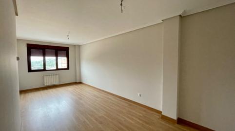 Foto 2 de Pis en venda a Calle Revolvedero, 1, Zona Alta, León