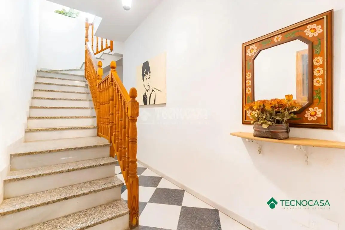 Detached homes for sale in Roquetas de Mar  with Air Conditioner and Terrace