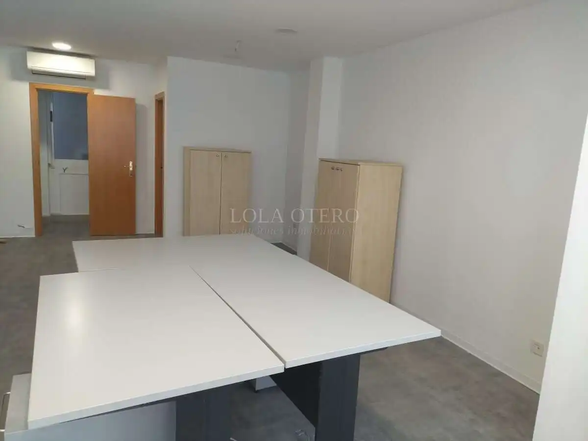 Office space with lift to rent in Ciutat Vella, imagen 9