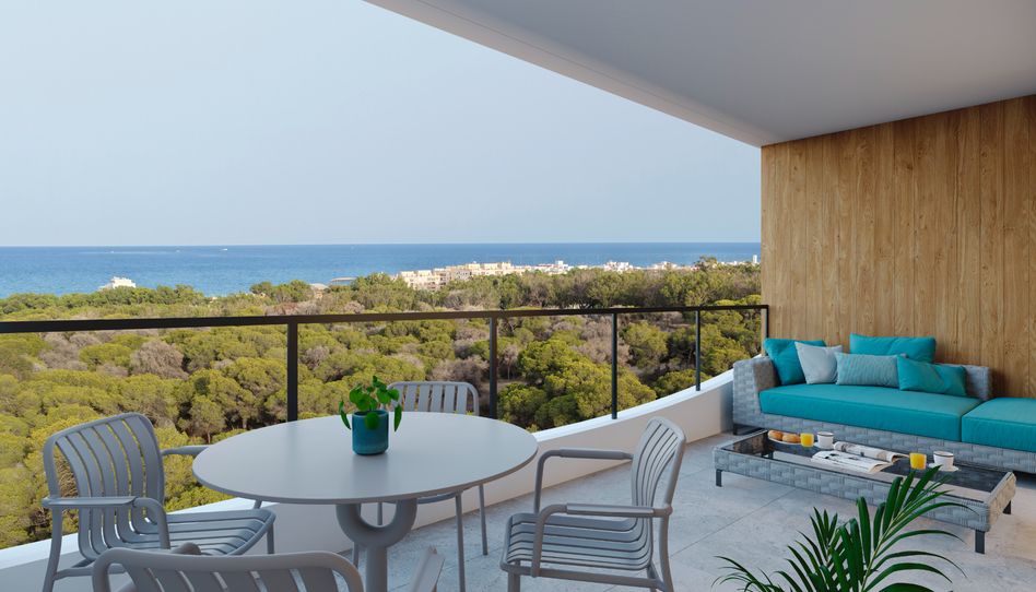 Foto 0 de Viviendas de obra nueva con amplias terrazas y piscina cerca del mar