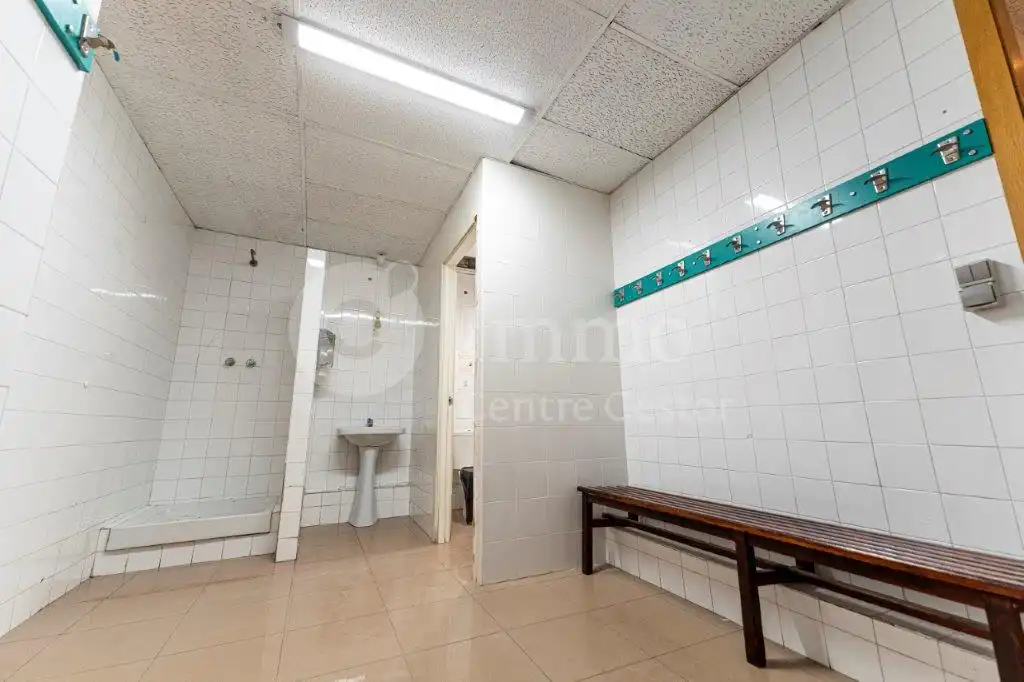 Business premises to rent in Carrer Enric Granados 24, imagen 8