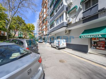 Piso en venta en Calle Ávila