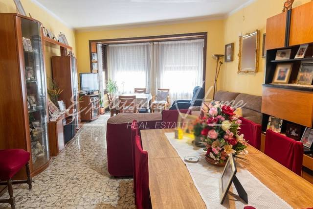 Piso en Venta en Calle Alcalà de Xivert en Ensanche - Parque Santa Rosa