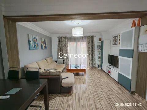 Photo 1 of Flat for sale in Les Tendetes - Avenida Burjassot, Valencia