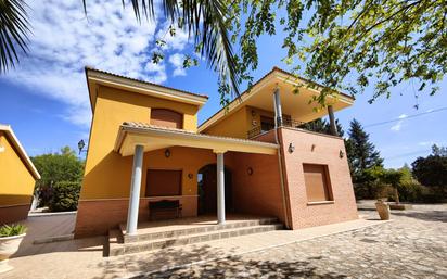 Vista exterior de Casa o xalet en venda en Banyeres de Mariola amb Calefacció, Jardí privat i Terrassa