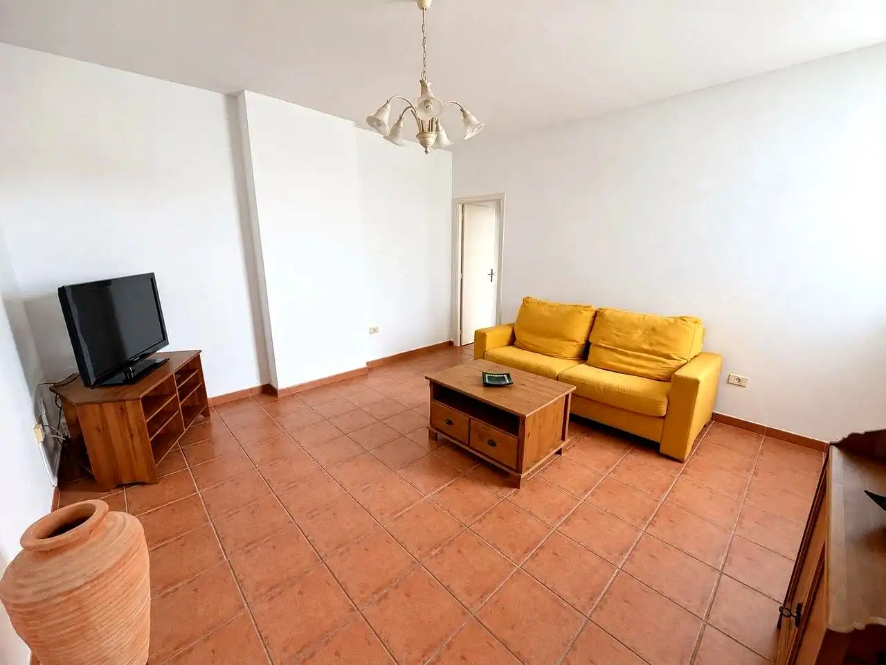 Flat en Calle Ramón y Cajal, Centro photo 3