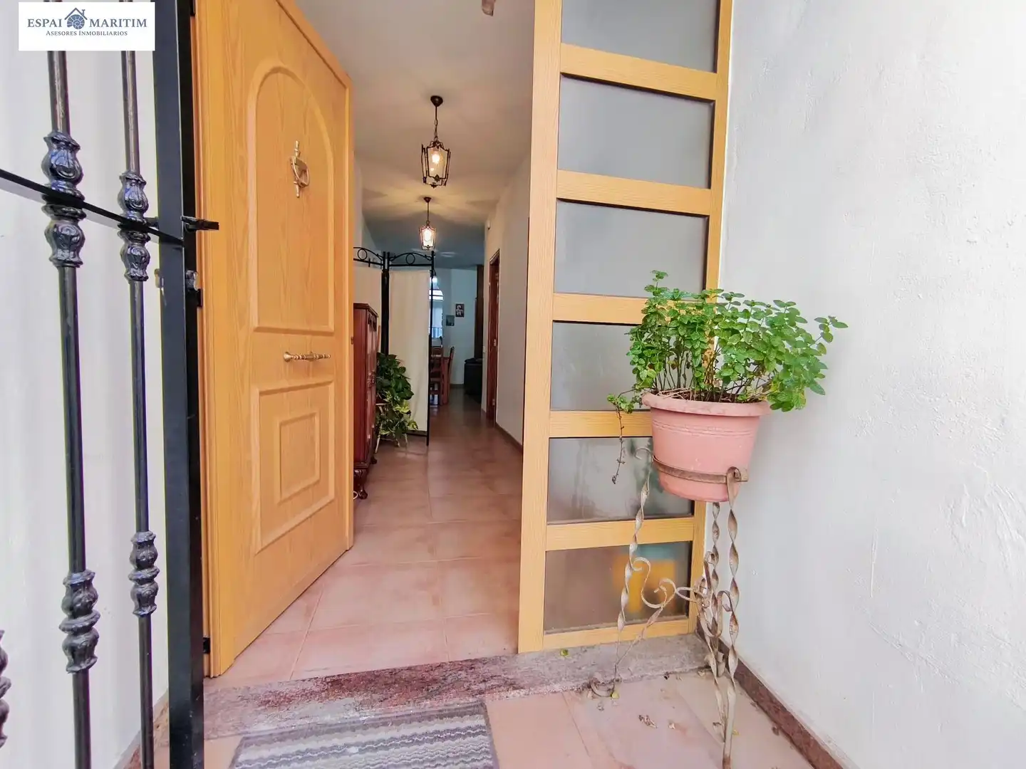 Houses for sale in Burjassot  with Air Conditioner, Terrace and Oven