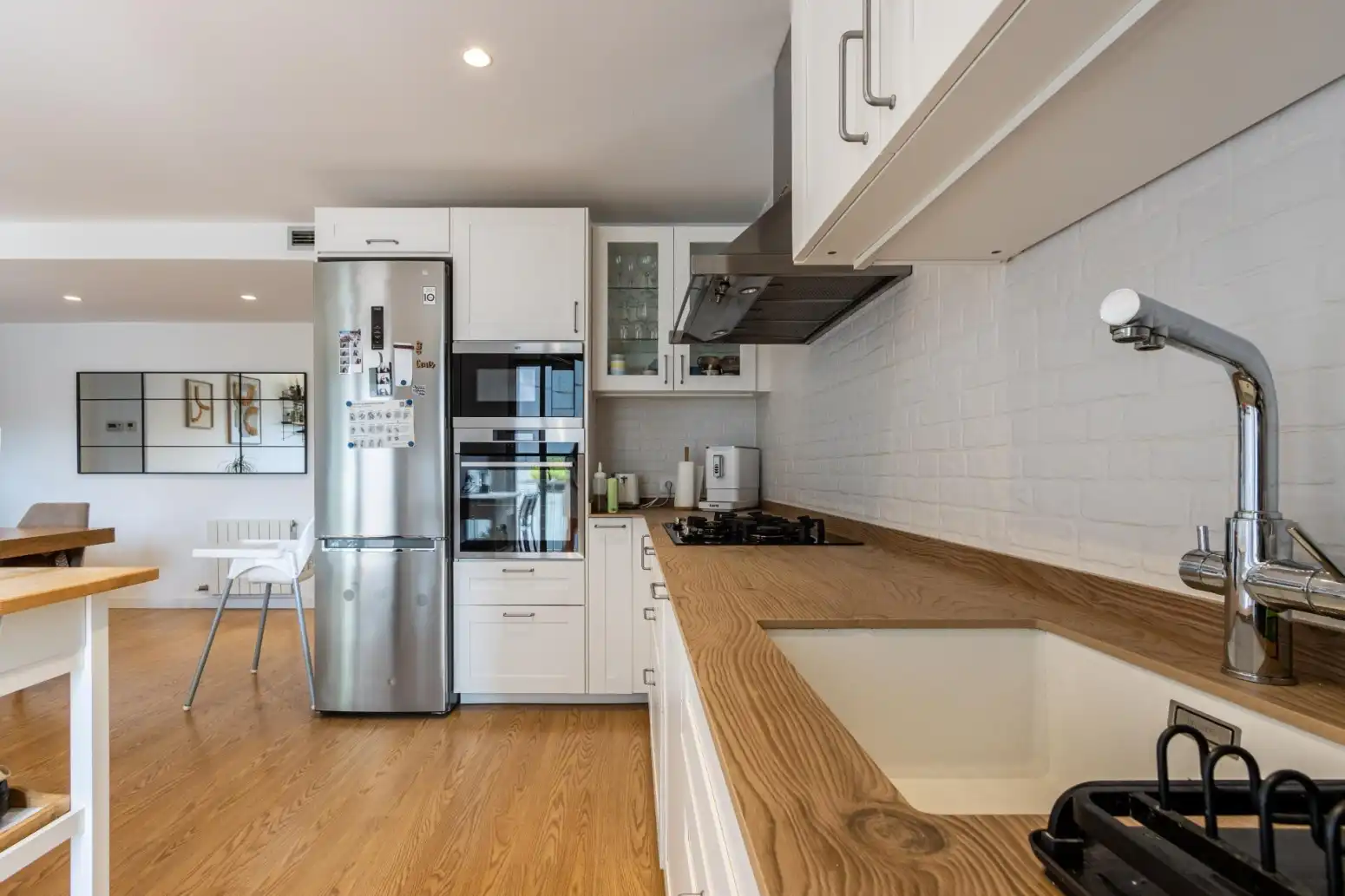 Cocina de Piso en venta en Terrassa con Calefacción, Parquet y Terraza