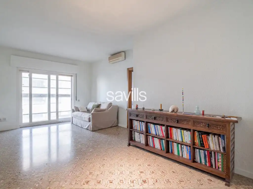 Living room of Apartments for sale in Barcelona  with Air Conditioner, Furnished and Oven