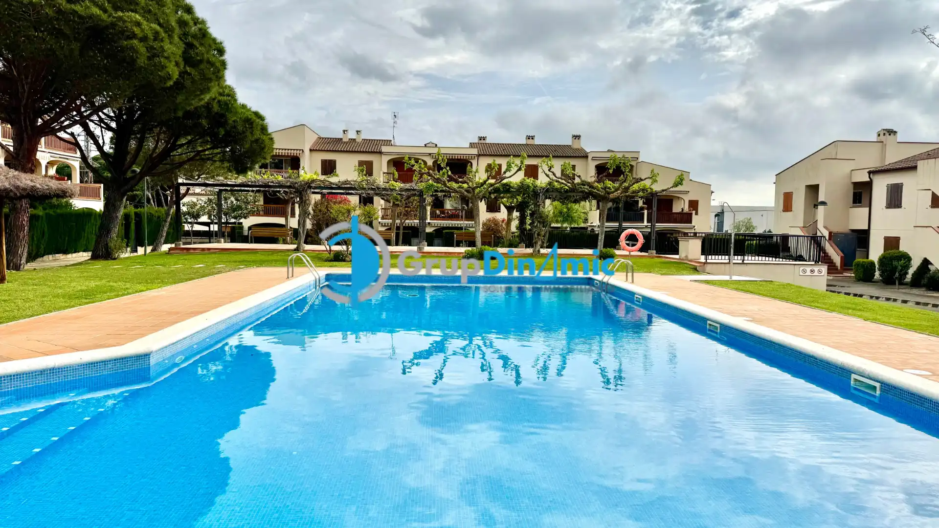 Piscina de Pis en venda en Calonge i Sant Antoni amb Calefacció, Parquet i Terrassa
