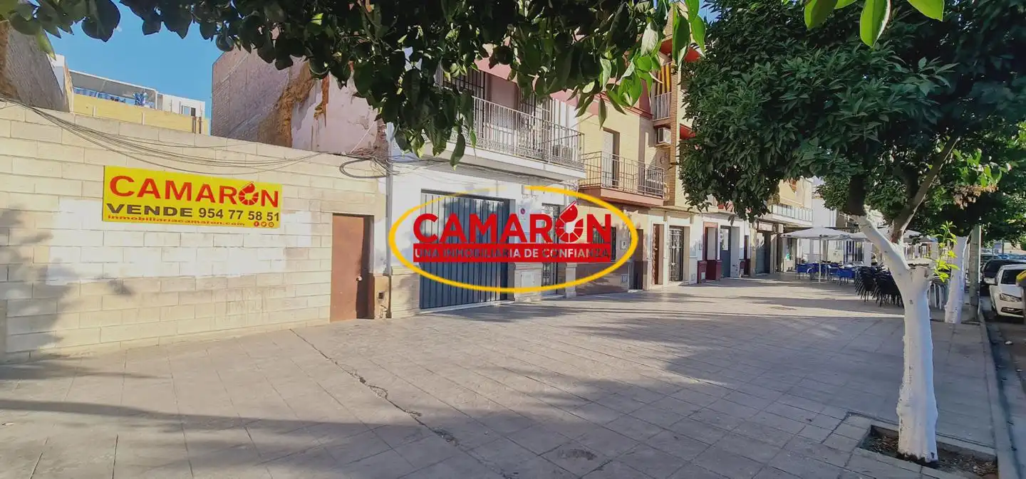 Terrenys i solars en venda a Avenida de Andalucia
