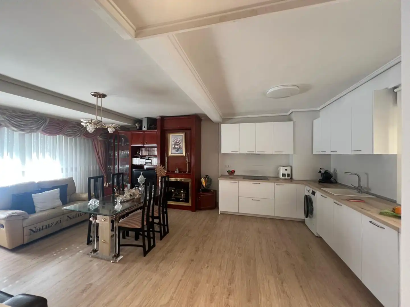 Cocina de Piso en venta en  Logroño con Calefacción, Trastero y Balcón