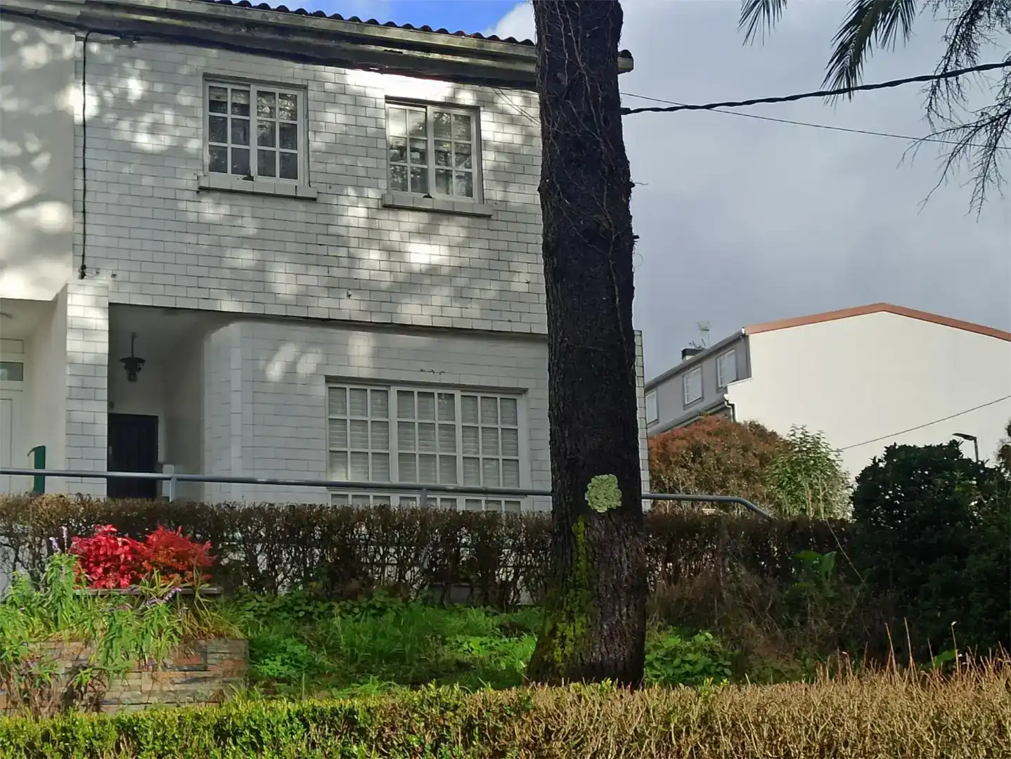 Vista exterior de Casa o xalet en venda en Santiago de Compostela  amb Piscina i Balcó