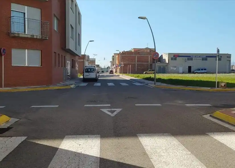 Vista exterior de Residencial en venda en L'Aldea