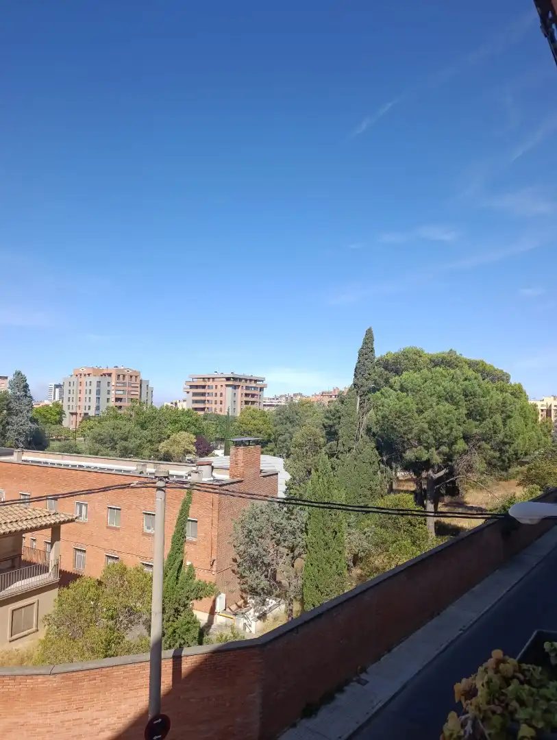 Exterior view of Flat for sale in Zaragoza  with Air Conditioner, Heating and Parquet flooring