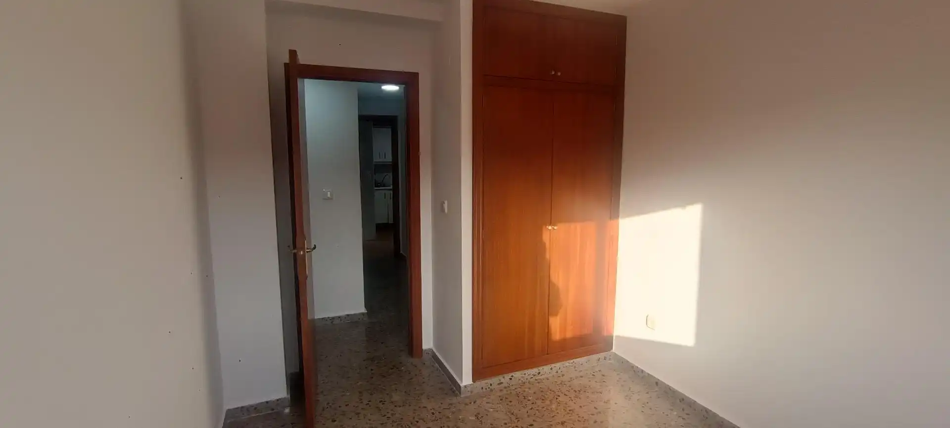 Flat for rent in Murcia  with Air Conditioner, Private garden and Terrace