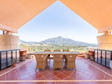 Àtic en venda a Nueva Andalucía