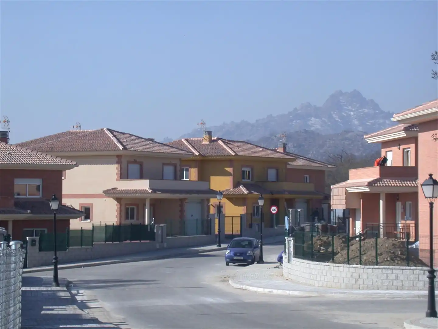 Houses for sale in Calle Pablo Neruda, 6, Miraflores de la Sierra