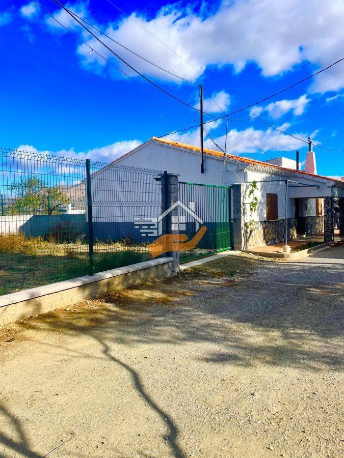 Exterior view of Country house for sale in Vélez-Rubio  with Heating and Terrace