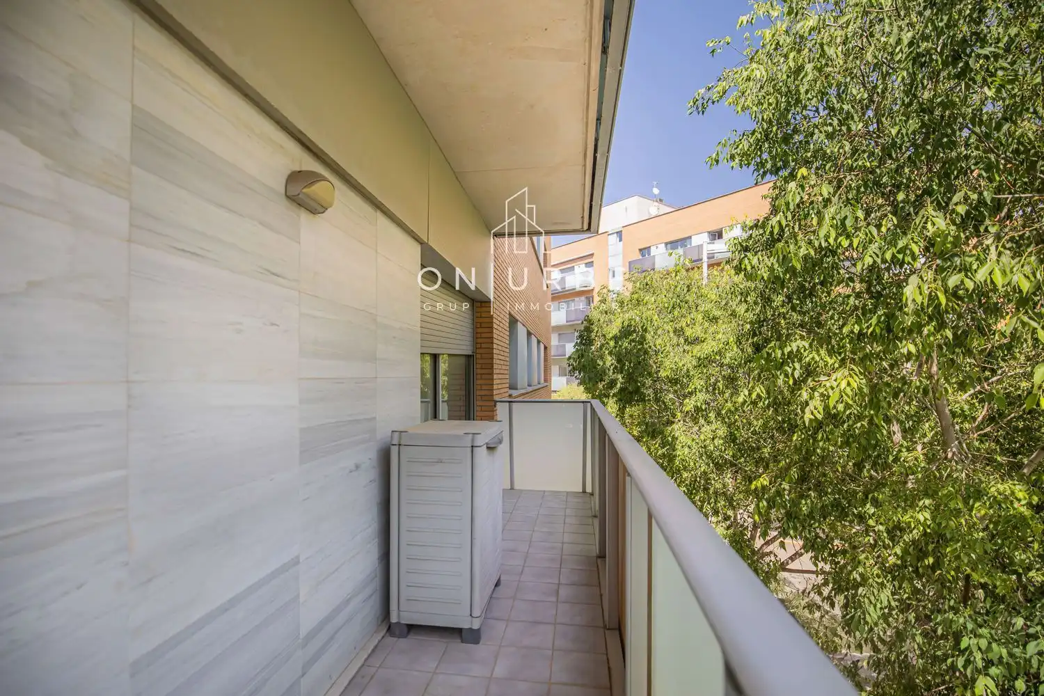 Terrasse von Wohnung zum Verkauf in Barcelona mit Klimaanlage, Terrasse und Abstellraum
