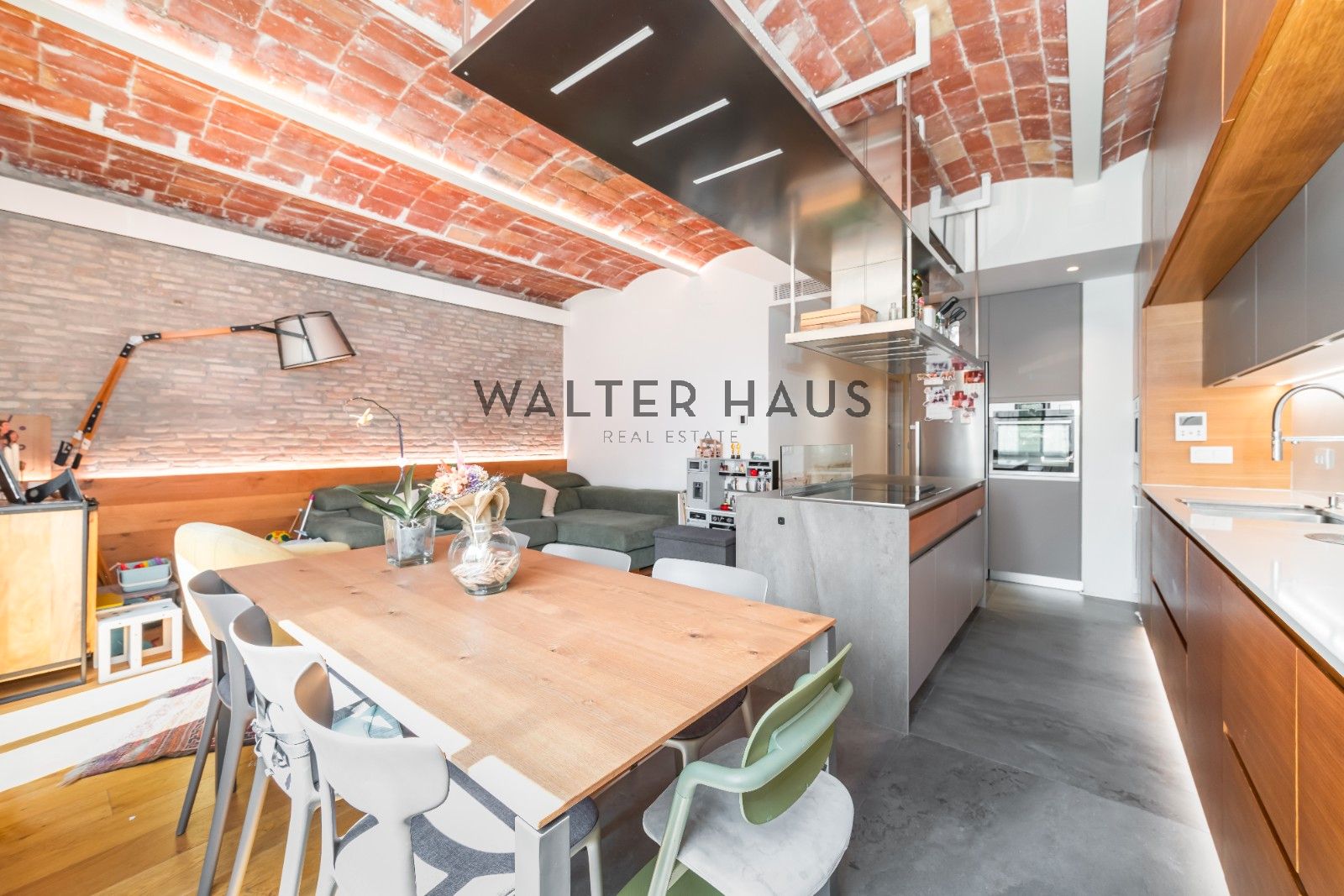 Kitchen of Flat for sale in  Barcelona Capital  with Air Conditioner, Heating and Furnished