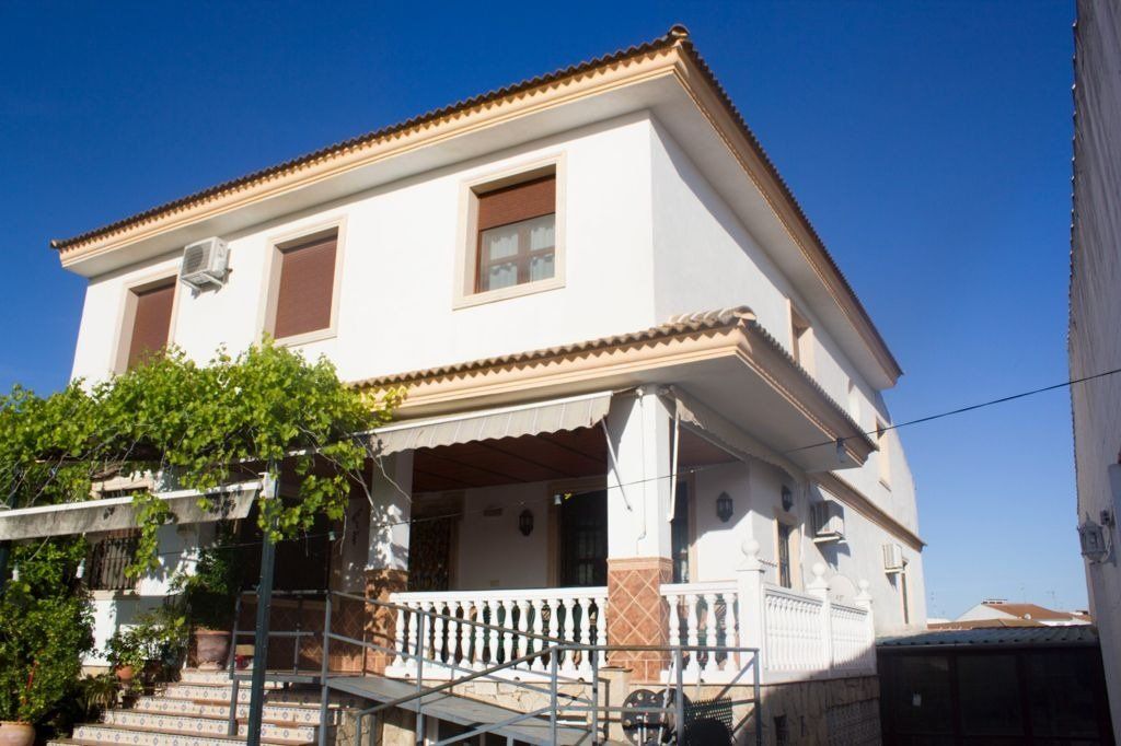Exterior view of Country house for sale in Moriles  with Air Conditioner, Heating and Parquet flooring