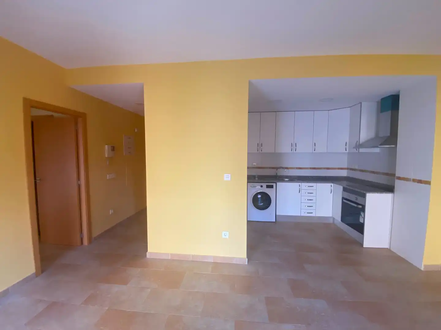 Kitchen of Study for rent in Vila-real  with Storage room, Oven and Washing machine