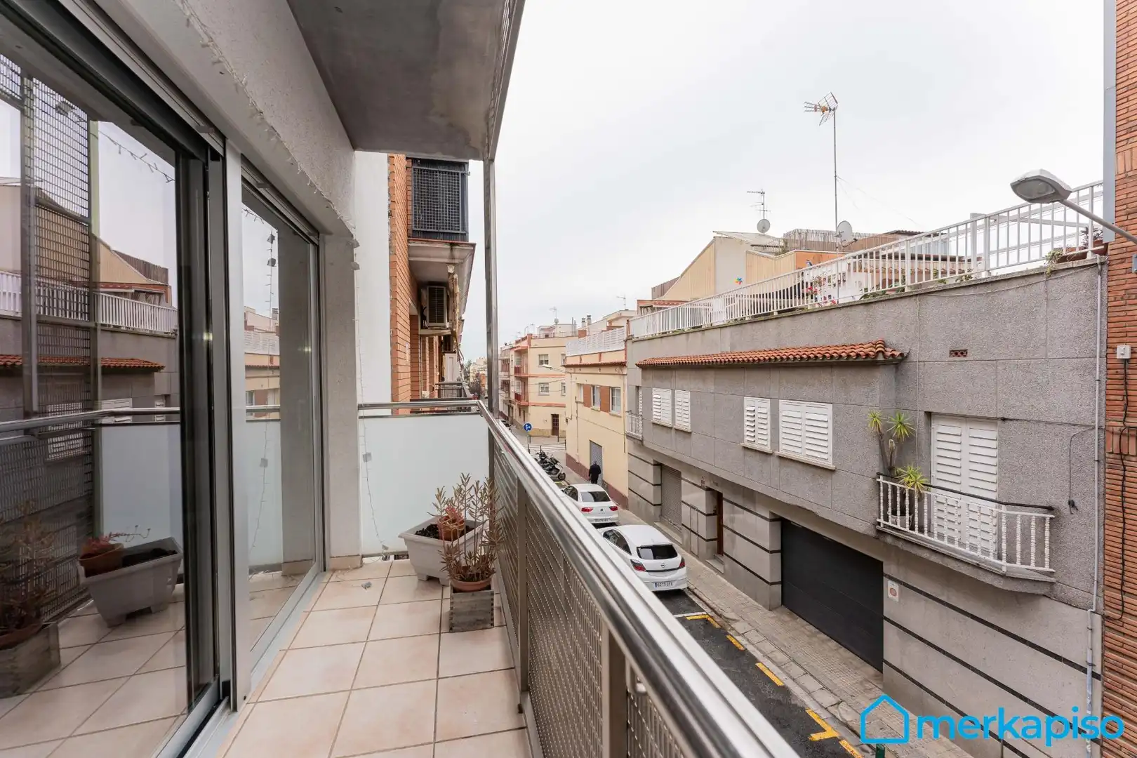 Vista exterior de Casa adosada en venta en Viladecans con Aire acondicionado, Terraza y Balcón