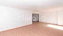 Flat for sale in  Granada Capital  with Terrace