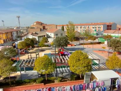 Vista exterior de Pis en venda en Armilla amb Balcó