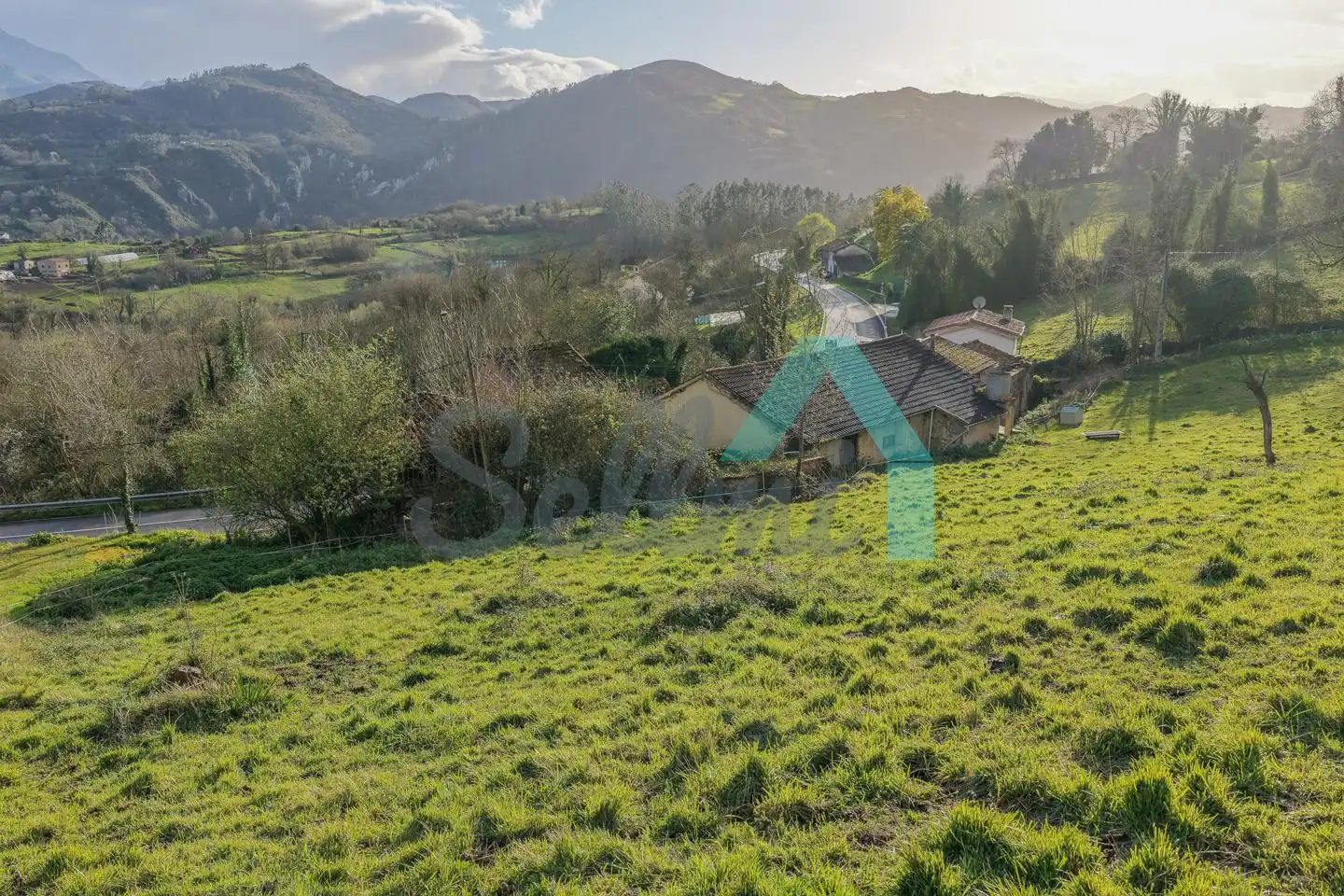 Casa o xalet en venda en Oviedo  amb Calefacció, Jardí privat i Terrassa