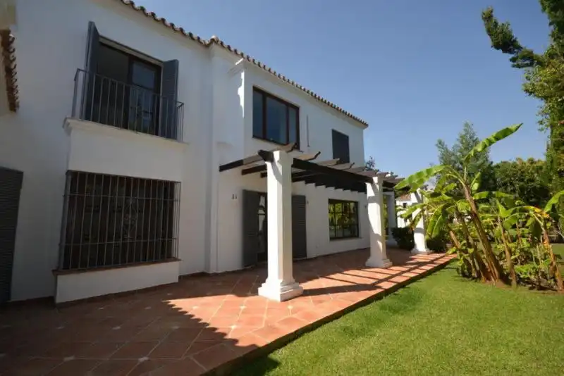 Casa amb piscina en venda a San Pedro de Alcántara, imagen 25