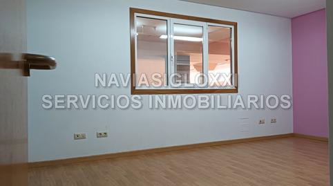 Photo 3 of Office for sale in Rúa Das Teixugueiras, 16, Navia, Vigo