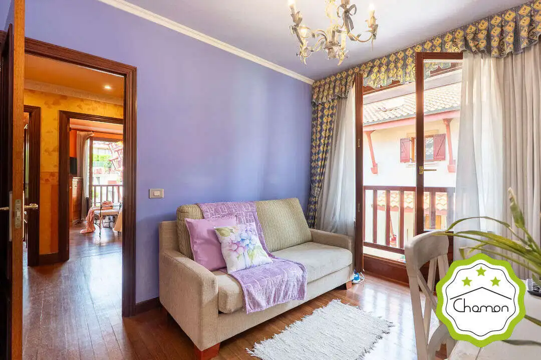 Sala de estar de Casa o chalet en venta en Arrigorriaga con Jardín privado